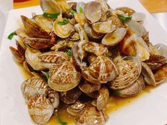鲜辣花蛤-京朋串屋·烧烤(望京西路总店)
