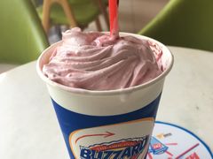 蓝莓芝士酸奶暴风雪-DQ(西苑店)