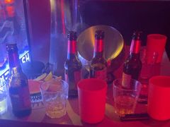 -AMS CLUB