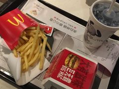 -麦当劳(龙之梦购物中心店)