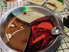 -山悦里 山野·鲜火锅(罗斯福广场店)