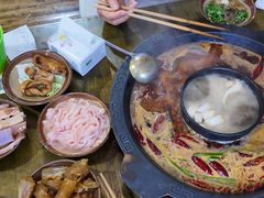 -黄潇洒老火锅(九眼桥宏济巷店)