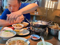-肖四女乐山跷脚牛肉(南汇大学城生活广场店)
