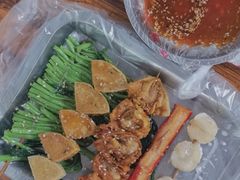 炸馄饨-陈氏老字号十三小炸炸店