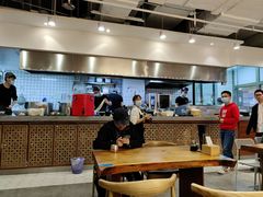 大堂-嘻小北·兰州清汤牛肉面(太平洋森活天地店)