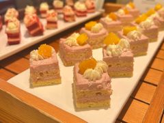 -圣丰索菲特·2 On 988 Café 自助餐厅