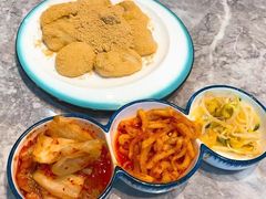 延边打糕-屋里家延边朝鲜族冷面(梅林3店)