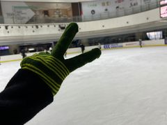 -冠军冰场CHAMPION RINK(环球银泰城店)