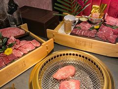 -铭牛烧肉·和牛海鲜自助(高新月牙湖店)
