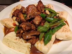 -闫府私房菜(恒隆店)