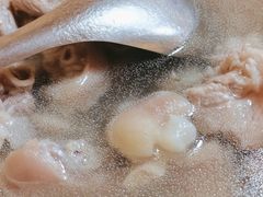 -欧春景猪脚汤(郊尾店)