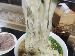 -陇上全荟兰州传统牛肉面(延吉路店)