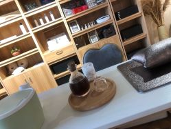 -涂tu指甲日式美甲美睫店