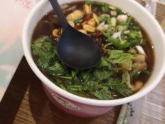 -南门金峰辣子鸡·玩串串(昌发展万科广场店)