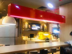 -麦当劳(海岸城店)