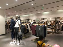 -URBAN REVIVO(佛山南海万达广场店)