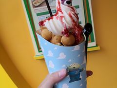 -Lotso Lunch Box 草莓熊餐盒