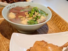 -金原鸭血粉丝汤·汤包·脆皮烤鸭(南京博物院店)
