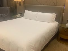 -上海中航虹桥机场泊悦酒店
