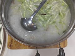 -明本湛江鸡•海鲜小厨(陈家祠店)