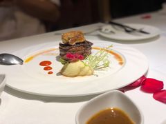 菲力牛排配香煎鹅肝-王品牛排