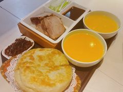 -李连贵熏肉大饼(金隅嘉品Mall店)