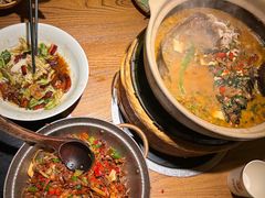-吃饭皇帝大土家民族菜(正大广场店)