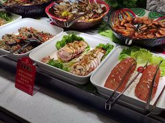 -四囍码头海鲜烧烤自助火锅(外滩南京东路悦荟广场店)
