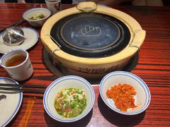 餐具摆设-沙胆彪炭炉牛杂煲(上海日月光广场店)