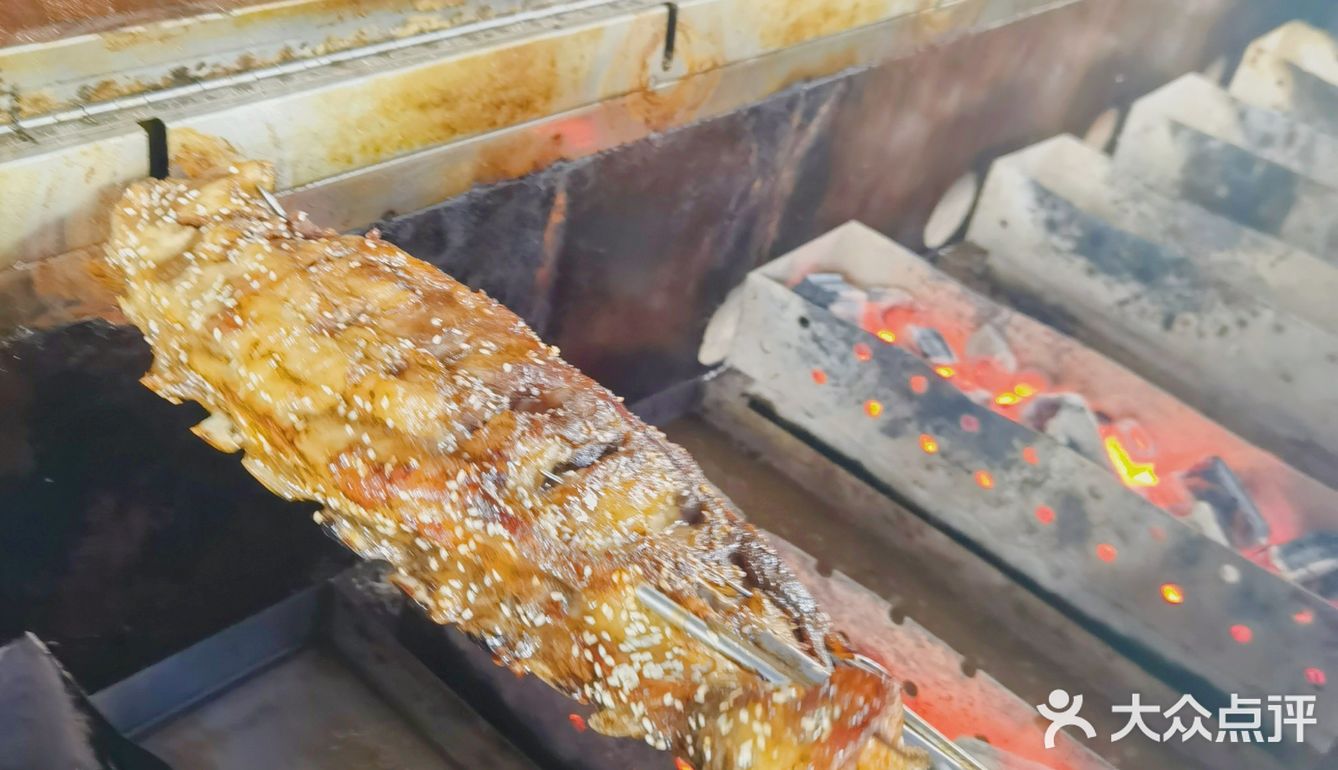 吃过翻寻味噶竹筒饭