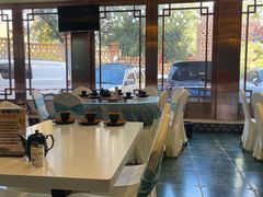 -乡村馕坑肉·烧烤·新疆菜·本地人更爱吃(阿勒泰首店)