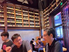 -牛啤堂精酿啤酒餐吧(五棵松华熙店)