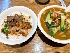 -牛八宝桂林米粉(八里庄店)