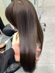 -PE SALON