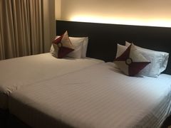 -曼谷湄南河畔华美达广场酒店