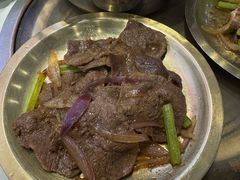 -猪啊牛呀羊啊铜盘烤肉(正大广场店)