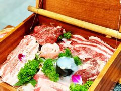 -何发发和牛烧肉·鳗鱼榴莲放题自助(乐峰广场店)