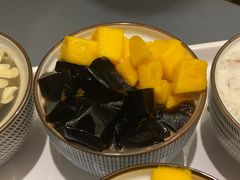 -小团圆糖水铺(襄阳南路店)