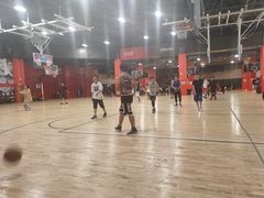 -洛克公园美式运动体验馆(唯品会合肥蜀山城市奥莱店)