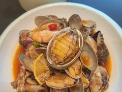 -赶海部落海鲜城(海阳路店)