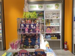 -泡泡玛特POPMART(杭州乐堤港店)
