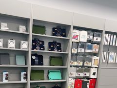 -Apple授权专营店(德汇万达店)