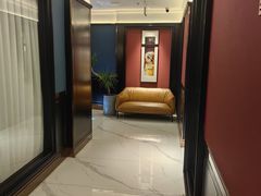 -皇城根·鲁菜济南菜·吊炉烤鸭·炒鸡鱼头(济南旗舰店)