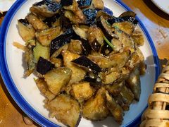 风味茄子-华盛园卷子王农家菜水库鱼
