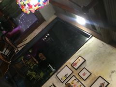 -莓园冰淇淋店