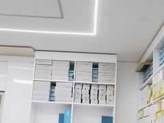 -极光口腔·矫正种植修复(锦江店)