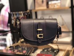 -COACH蔻驰(恒隆广场店)