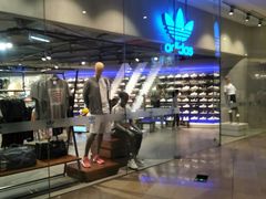 -adidas(正佳广场店)