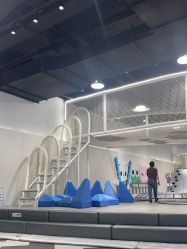 -MINI MARS KIDS CLUB亲子家庭中心(长宁天山店)