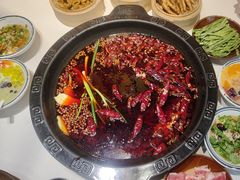 -卤校长老火锅(杨家坪直营店)